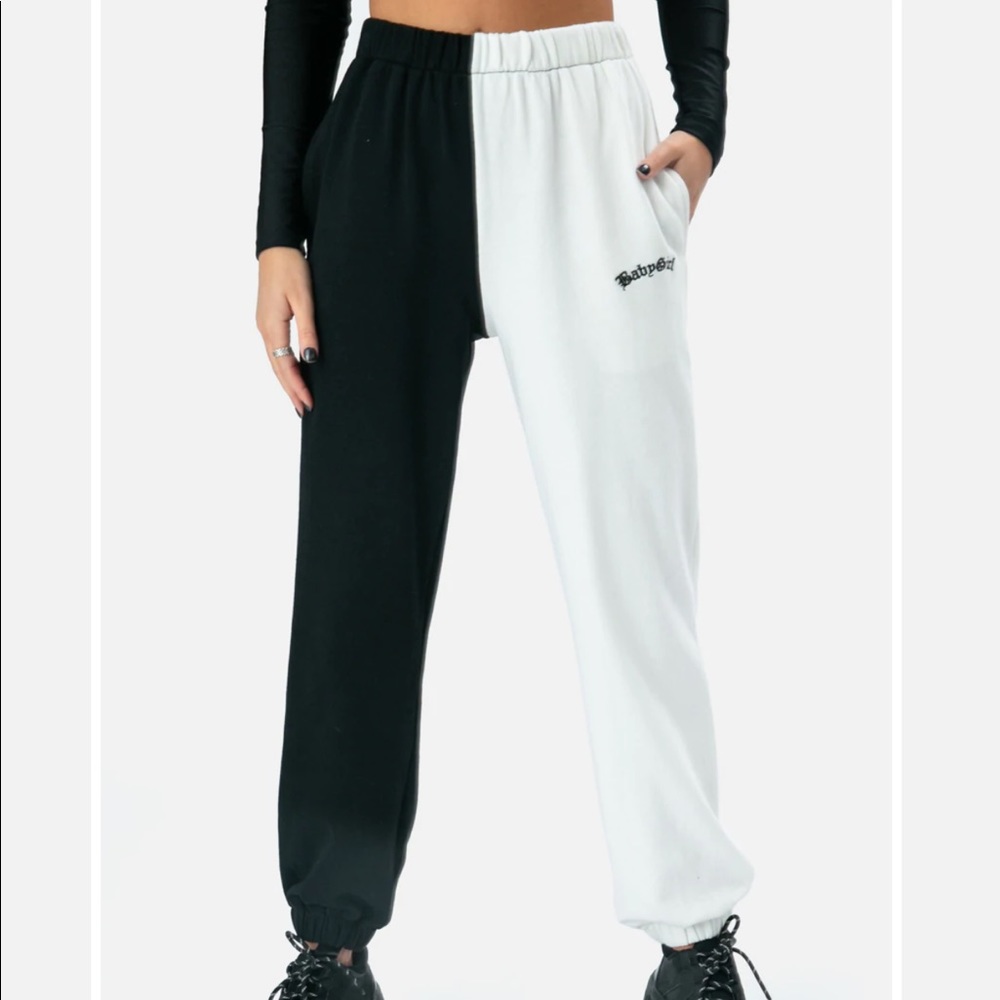 Adika Babygirl Color Block Sweatpants